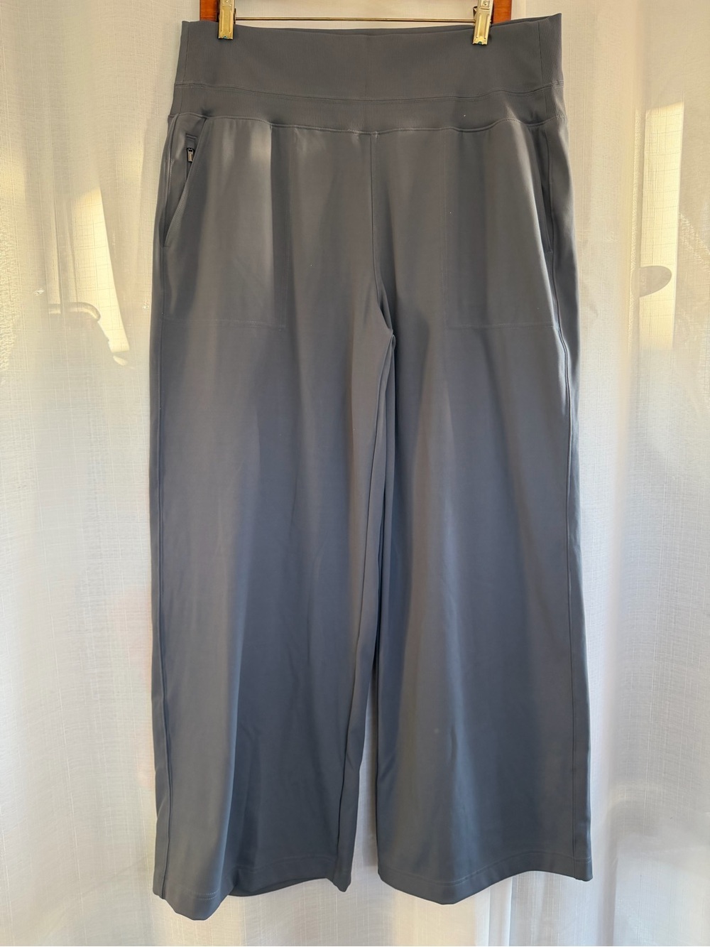 Athleta Venice High Rise Wide Leg Pants XL Gray Travel Casual Office